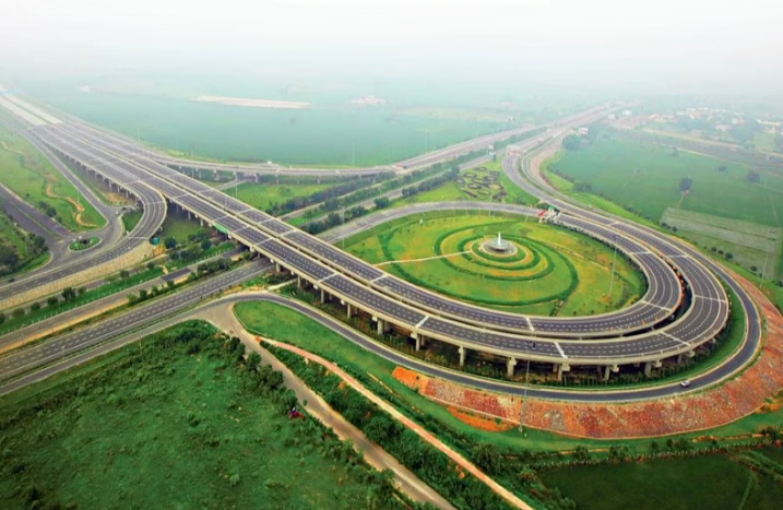 Delhi Mumbai Expressway 